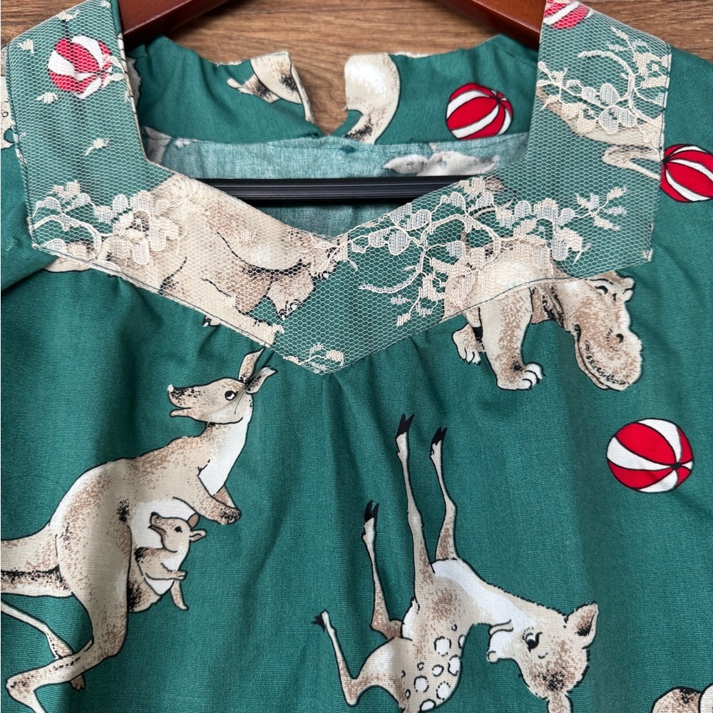 Green Long Sleeve Dress with Animal Print - Picture 3 of 7
